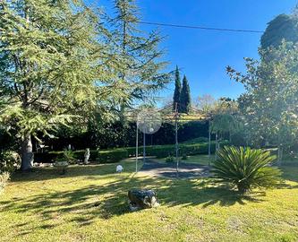 PORZIONE DI BIFAMILIARE A ROCCAGLORIOSA