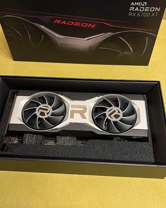 AMD Radeon RX 6700 XT 12GB - Perfetta - Founders