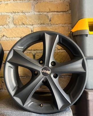 cerchi in lega  17" jeep wrangler neri