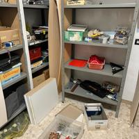 Scaffalatura metallica