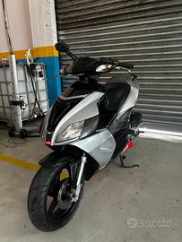 APRILIA SR 50