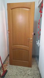 Porte in legno massello 