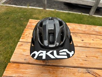Casco MTB Oakley DRT3 MIPS - M