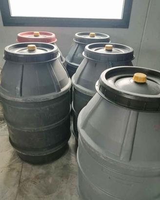 FUSTI IN PLASTICA PER ALIMENTI
