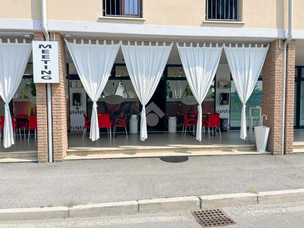 NEGOZIO A PONTEVICO