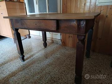 Tavolo antico da restaurare