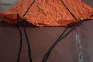 Ancora galleggiante, Paracatute