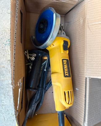Smerigliatrice DeWALT DWE4050 NUOVA 115mm (43)
