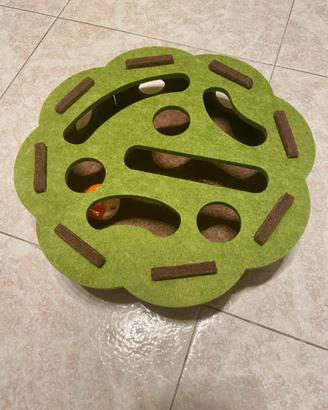 Gioco interattivo per gatti con pallina