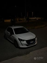 peugeot 208 2022