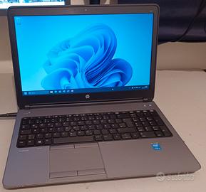 Notebook HP 15.6" i5 ram8gb ssd W.11  Batteria OK