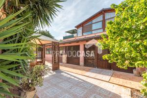 Villa Unifamiliare in Classe Energetica C 2 Liv