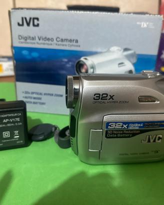 Jvc video camera 32x