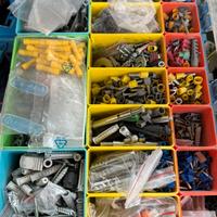 Valigetta con tasselli capicorda e minuterua mista