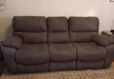 divano 3 posti con recliner elettrico