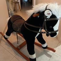 Cavallo a dondolo