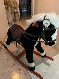 Cavallo a dondolo