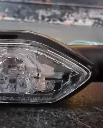 INDICATORI DI DIREZIONE T-MAX 530 