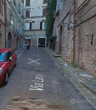 Bilocale perugia centro. libero