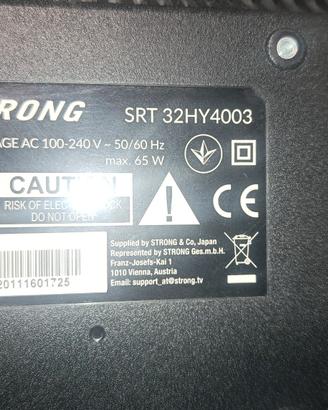 TV  strong SRT 32HY4003
