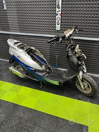 Smembro peugeot v-clic 2008 50
