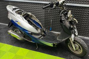 Smembro peugeot v-clic 2008 50