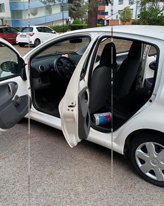 Toyota Aygo Connect
