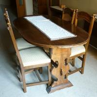 Tavolo pranzo trasformabile in consolle + 4 sedie