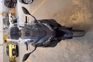 YAMAHA T MAX 560 PARI AL NUOVO