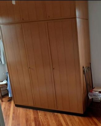 mobile guardaroba in laminato
