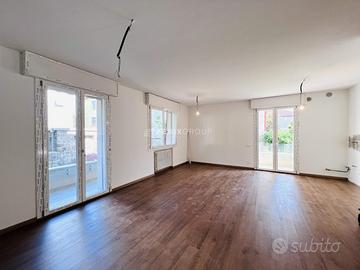 TRILOCALE RISTRUTTURATO con GARAGE