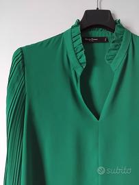 Blusa verde con maniche a pieghe Spago Donna