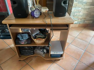 Tavolino per computer
