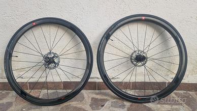 ruote bdc carbonio 3T 28 tubeless vittoria corsa