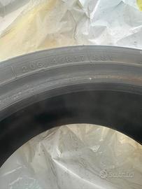 4 gomme