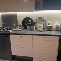 cucina dada di Molteni laccata bianca x trasloco