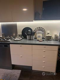 cucina dada di Molteni laccata bianca x trasloco