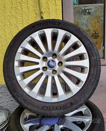 Cerchi e gomme ford focus