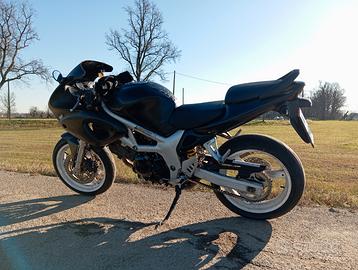 Suzuki SV650S - 2000