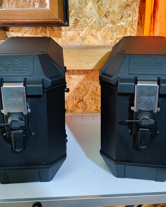 coppia valigie givi  alluminio 