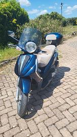 Beverly 250