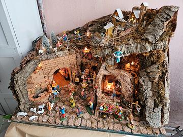 Presepe artigianale in Sughero