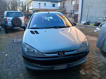peugeot 206 1.4 benzina 
