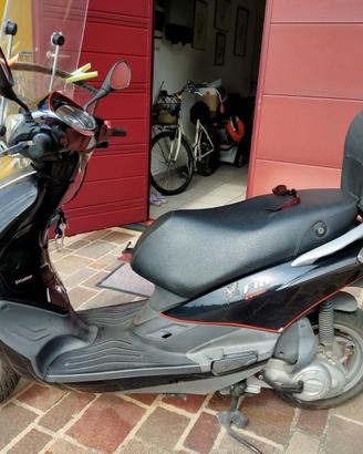 Piaggio Fly