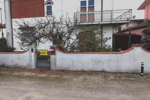 Copparo (fe) villetta libera 3 lati