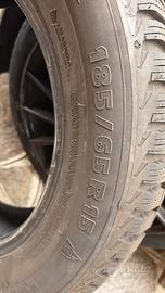 4 PNEUMATICI MICHELIN 185/65 r15