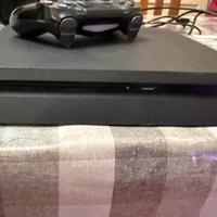 Ps4 con 4 giochi