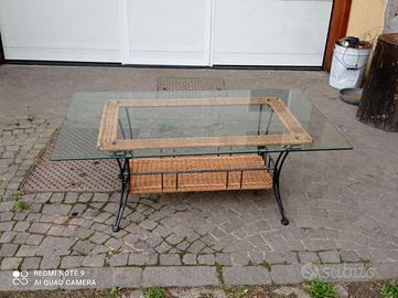tavolino in ferro e vetro