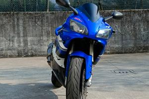 Yamaha YZF-R1 carburatore