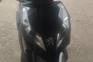 Peugeot Geopolis 400 RS
